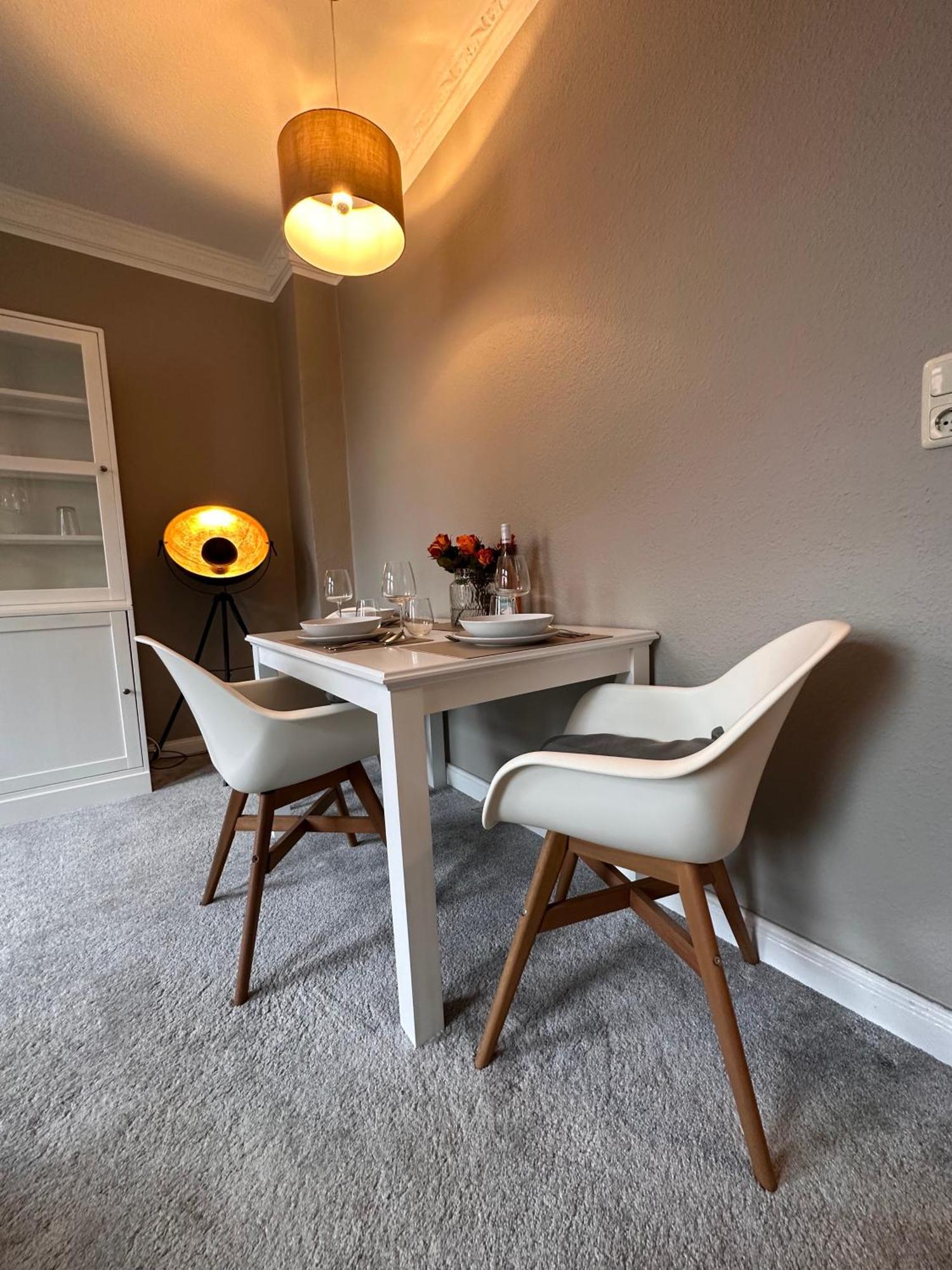 Moderner Altbaucharme In Zentraler Lage Apartment Kiel Exterior photo